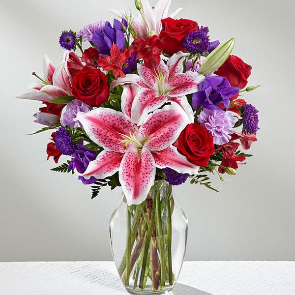 The FTD Stunning Beauty Bouquet