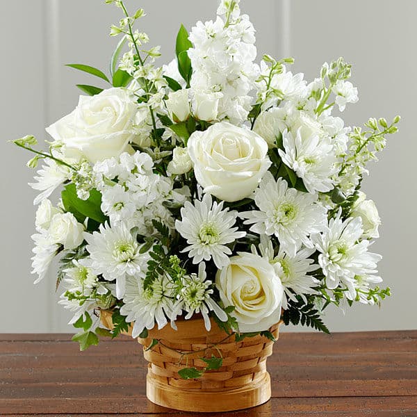 The FTD Heartfelt Condolences Arrangement