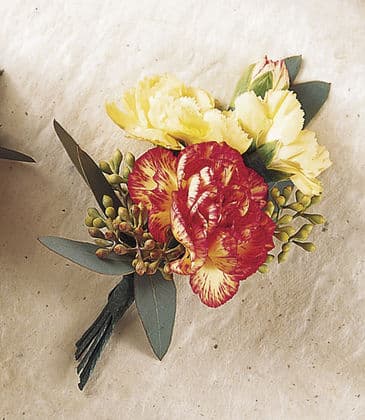 Mini Carnations Boutonniere