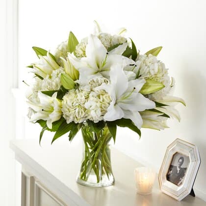 FTD All White Compassionate Arrangement