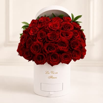 Luxury Red Roses Flower Box