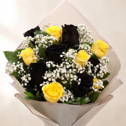 Yellow and Black Roses Luxury Bouquet