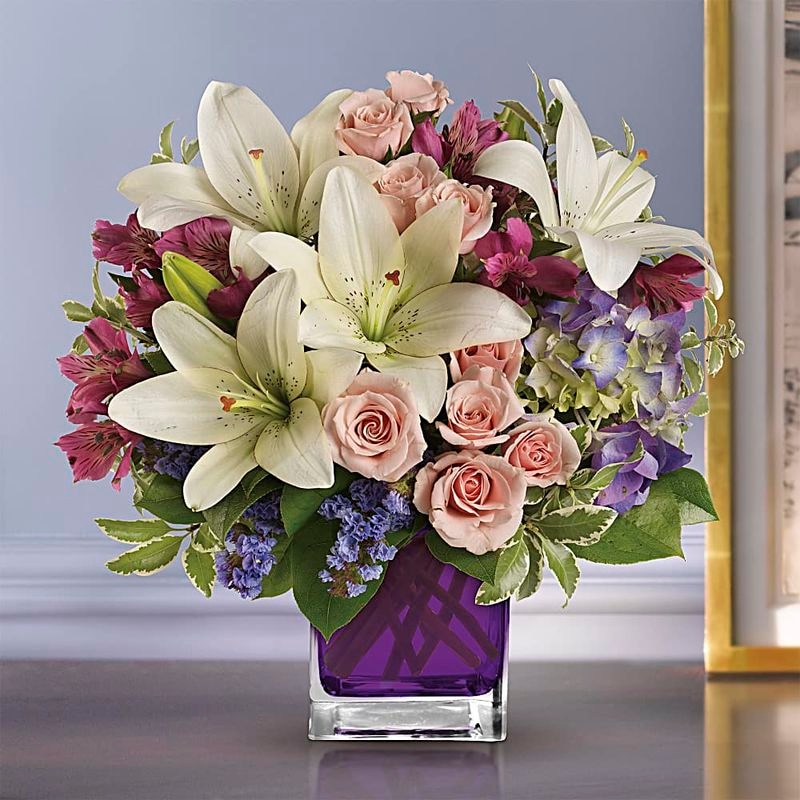 Teleflora's Garden Romance