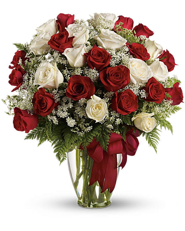 Love's Divine Bouquet - Long Stemmed Roses