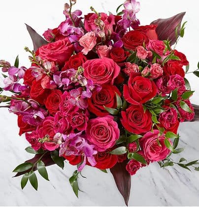 The FTD Heart's Wishes Luxury Bouquet