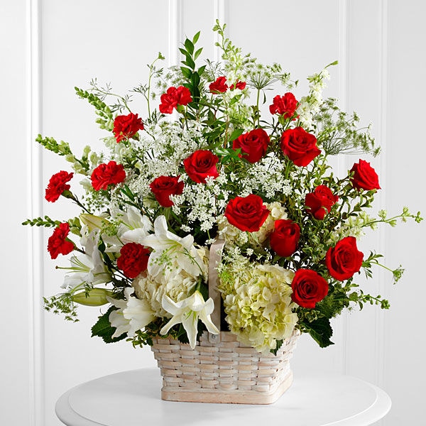 The FTD In Loving Memory Arrangement