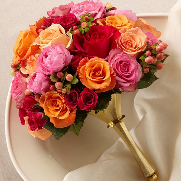 The FTD Bright Promise Bouquet