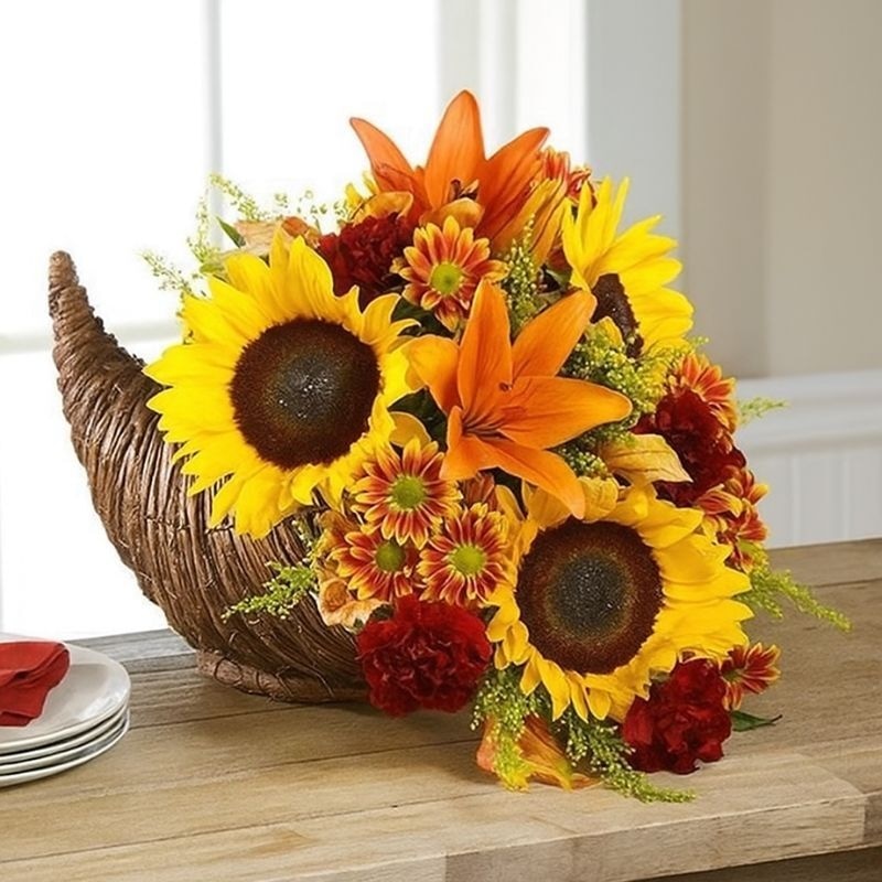 Classic Sunflower Cornucopia