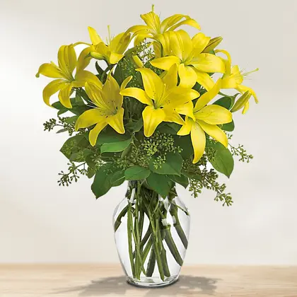 Teleflora's Lily Sunshine