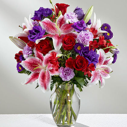 The FTD Stunning Beauty Bouquet