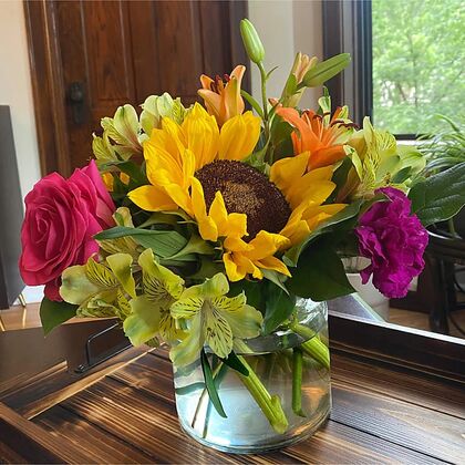 The FTD Best Day Bouquet