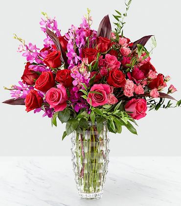 The FTD Heart's Wishes Luxury Bouquet
