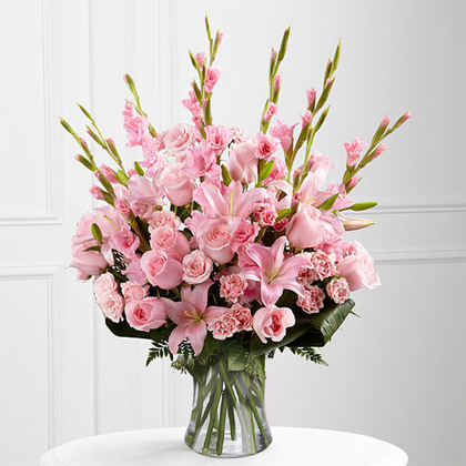 The FTD Lovely Tribute Bouquet