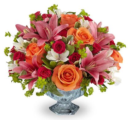 The FTD Simple Surprises Bouquet