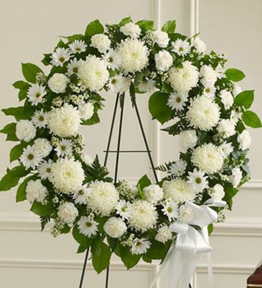 Heavenly Whites Wreath