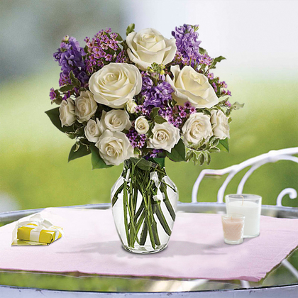 Teleflora's Enchanted Cottage