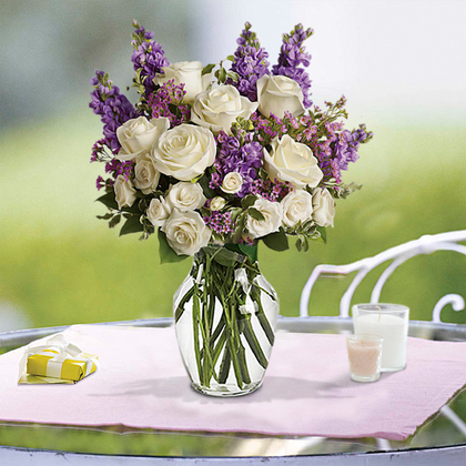 Teleflora's Enchanted Cottage