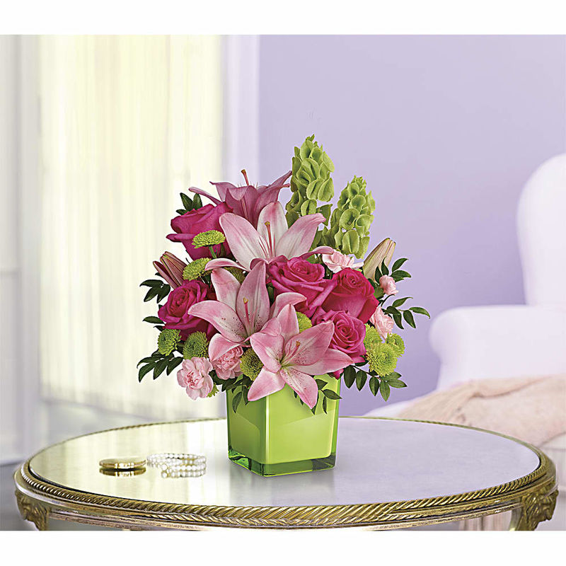Teleflora's In Love With Lime Bouquet a3403 Flower Delivery Flower Shop