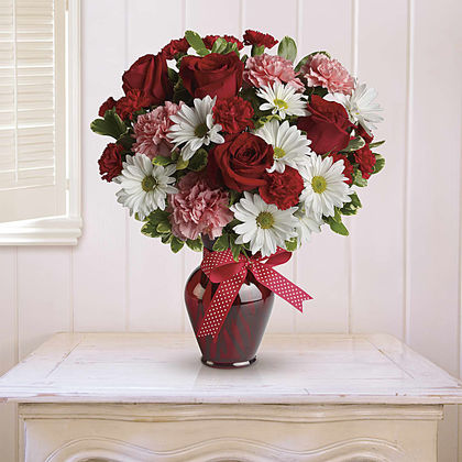 Hugs and Kisses Bouquet with Red Roses