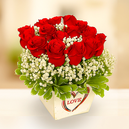 Lovely Roses in Wooden Box