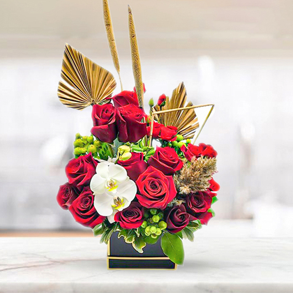 Elegancy of Roses and Phalaenopsis Orchid in Flower Box