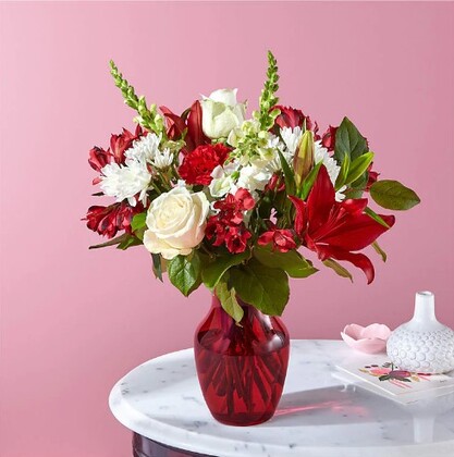 FTD Dinner & a Show Bouquet