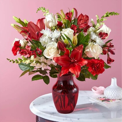 FTD Dinner & a Show Bouquet