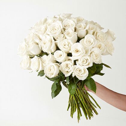 50 White Roses Bouquet
